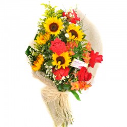 Buque Mix de Flores Rosas e Girassóis 